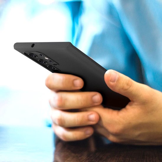 Zwart Hoesje Geschikt Voor Samsung Galaxy S23 Ultra - Zwarte Siliconen hoesje - TPU Back Cover Hoes - Zwart